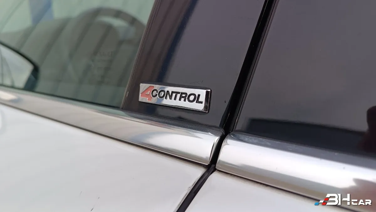 Renault Laguna - photo 17