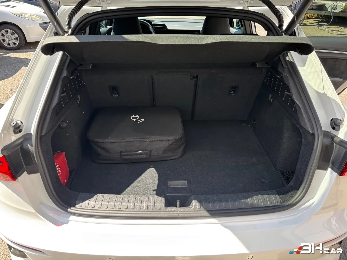 Audi A3 - photo 13