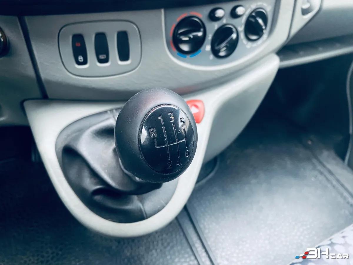 Aperçu indisponible de RENAULT Trafic Vu