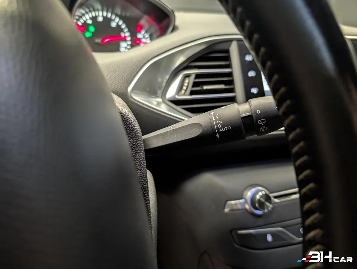 Aperçu indisponible de Peugeot 308