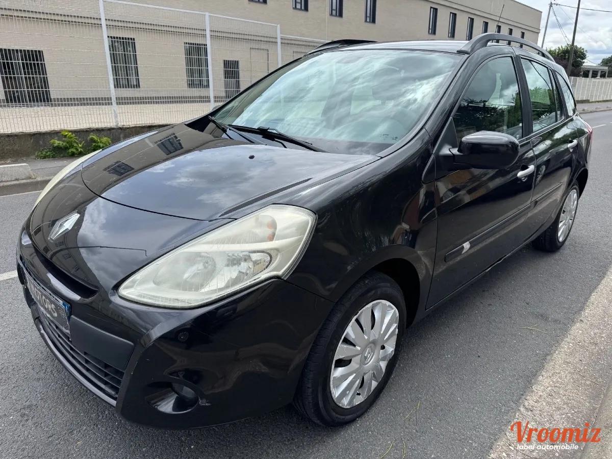 RENAULT Clio