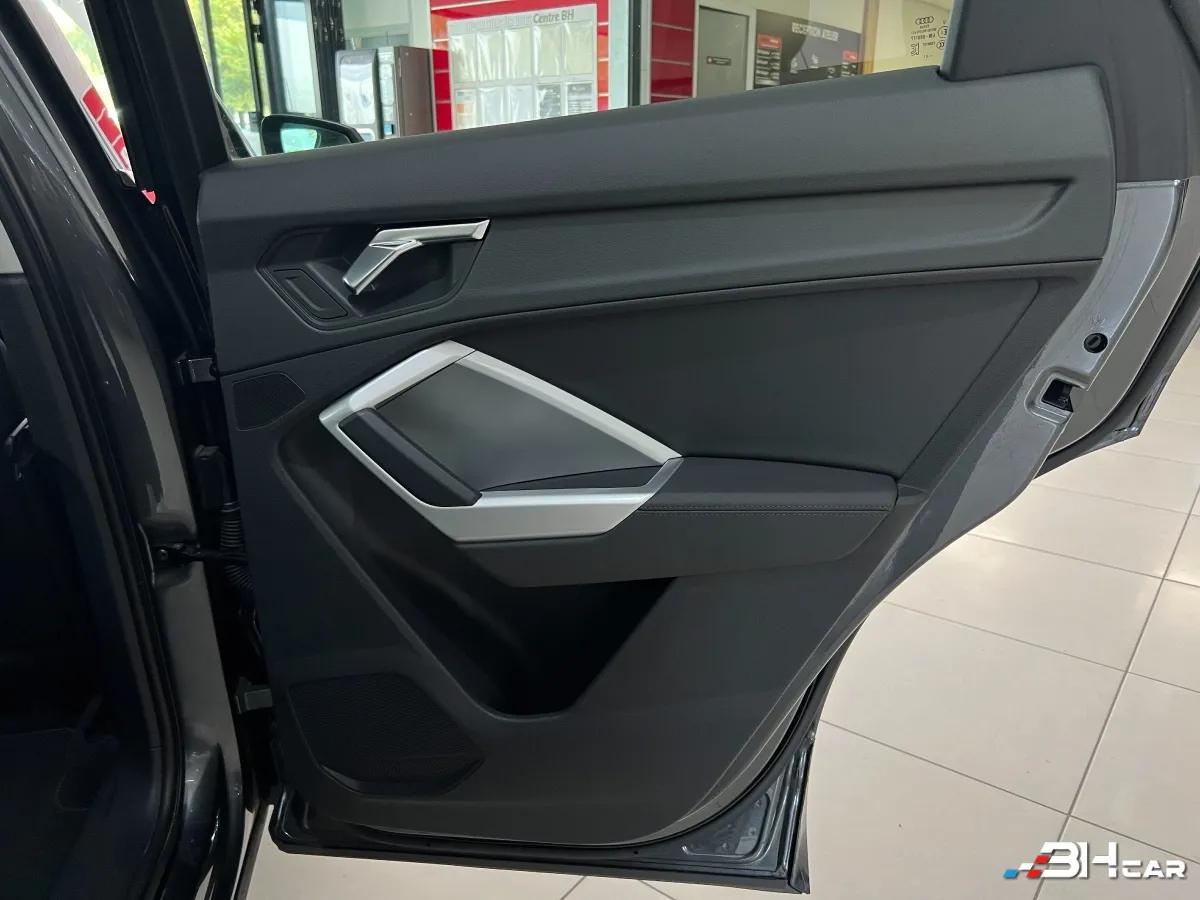 Aperçu indisponible de Audi Q3