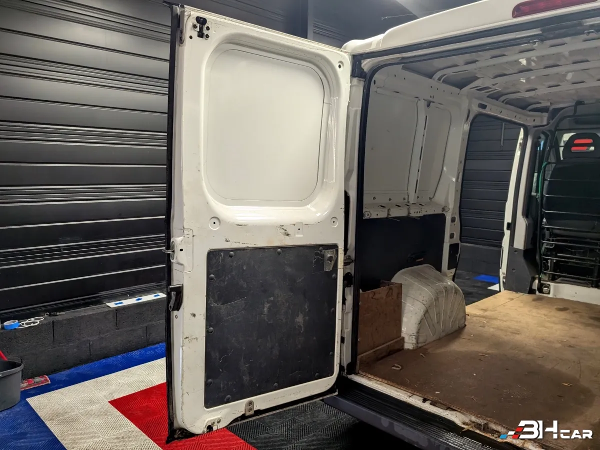 Peugeot Boxer Vu - photo 23