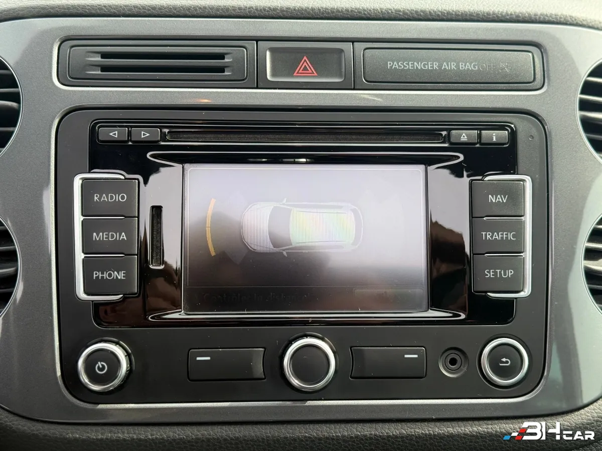 Volkswagen Tiguan - photo 25