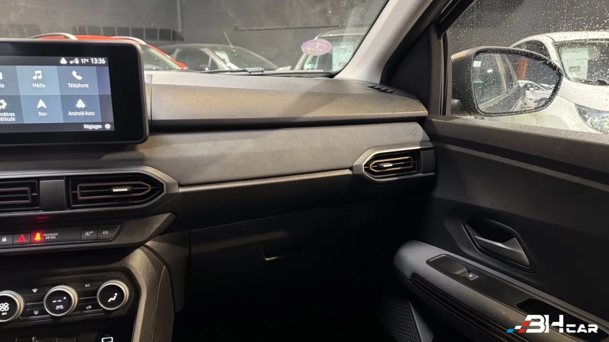Dacia Sandero - photo 29