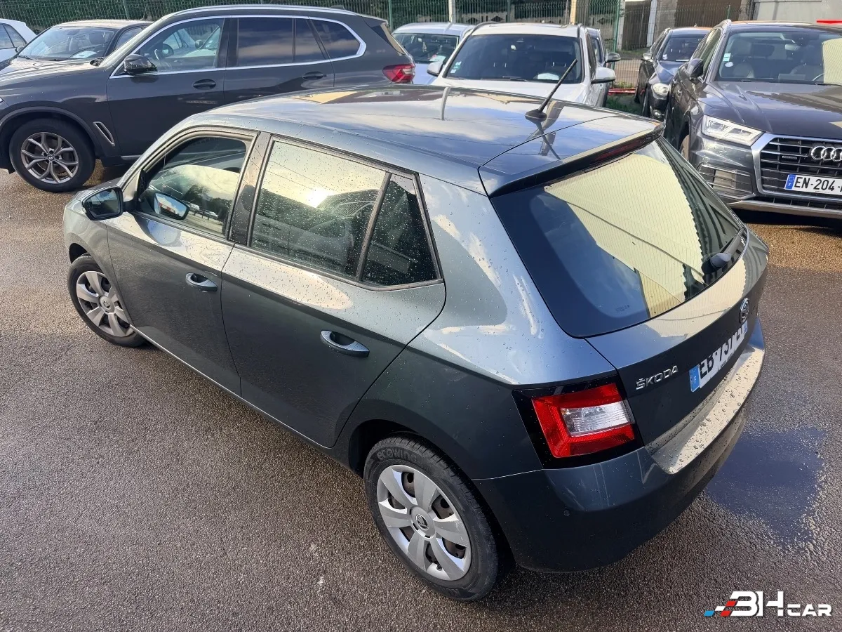 Skoda Fabia - photo 7
