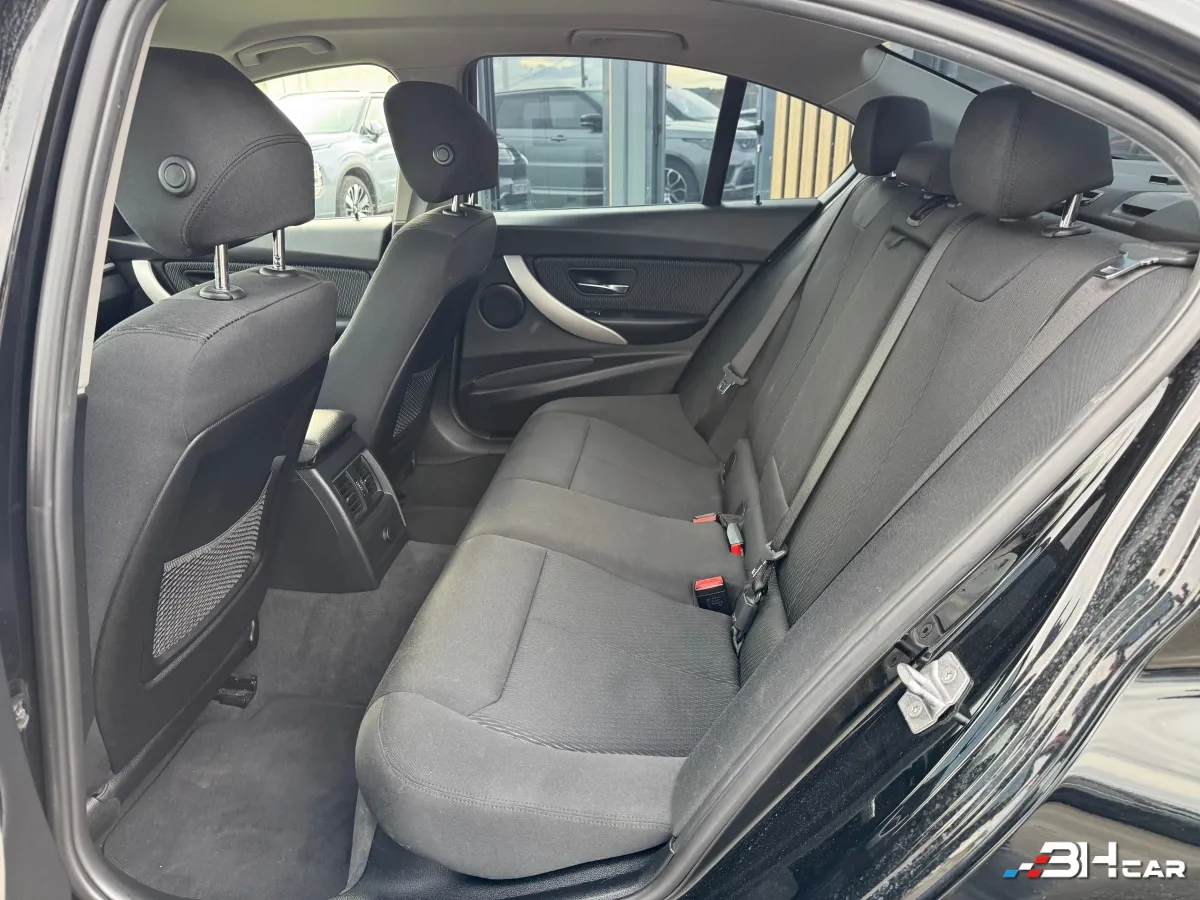 Bmw Serie 3 - photo 17