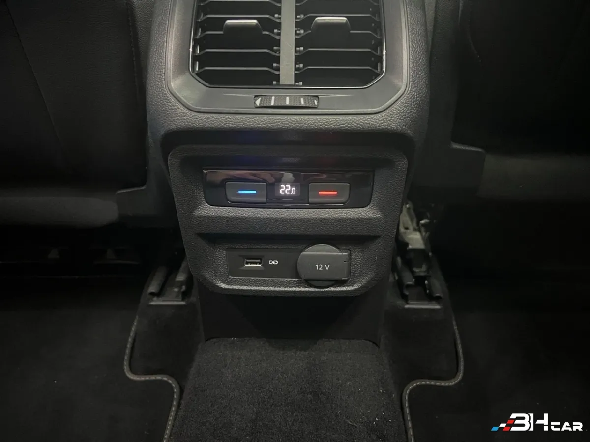 Volkswagen Tiguan - photo 31