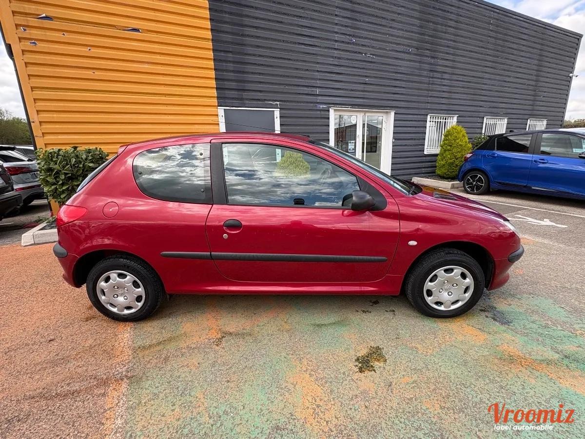 PEUGEOT 206 1.4 i 75 ch
