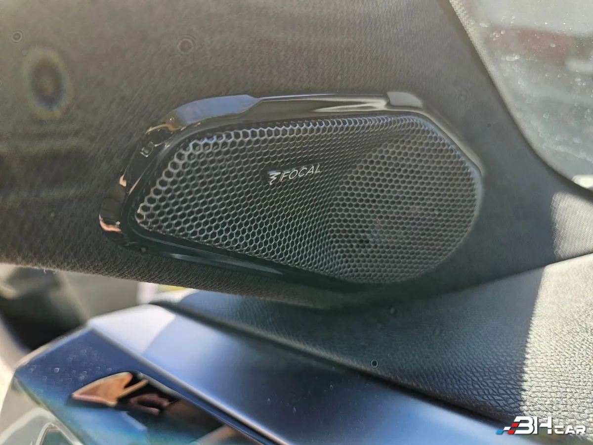 Peugeot 308 - photo 8