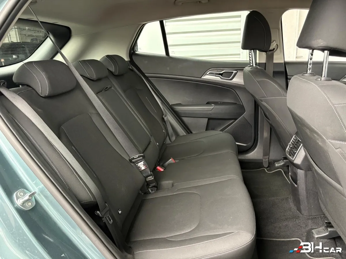 Kia Sportage - photo 11