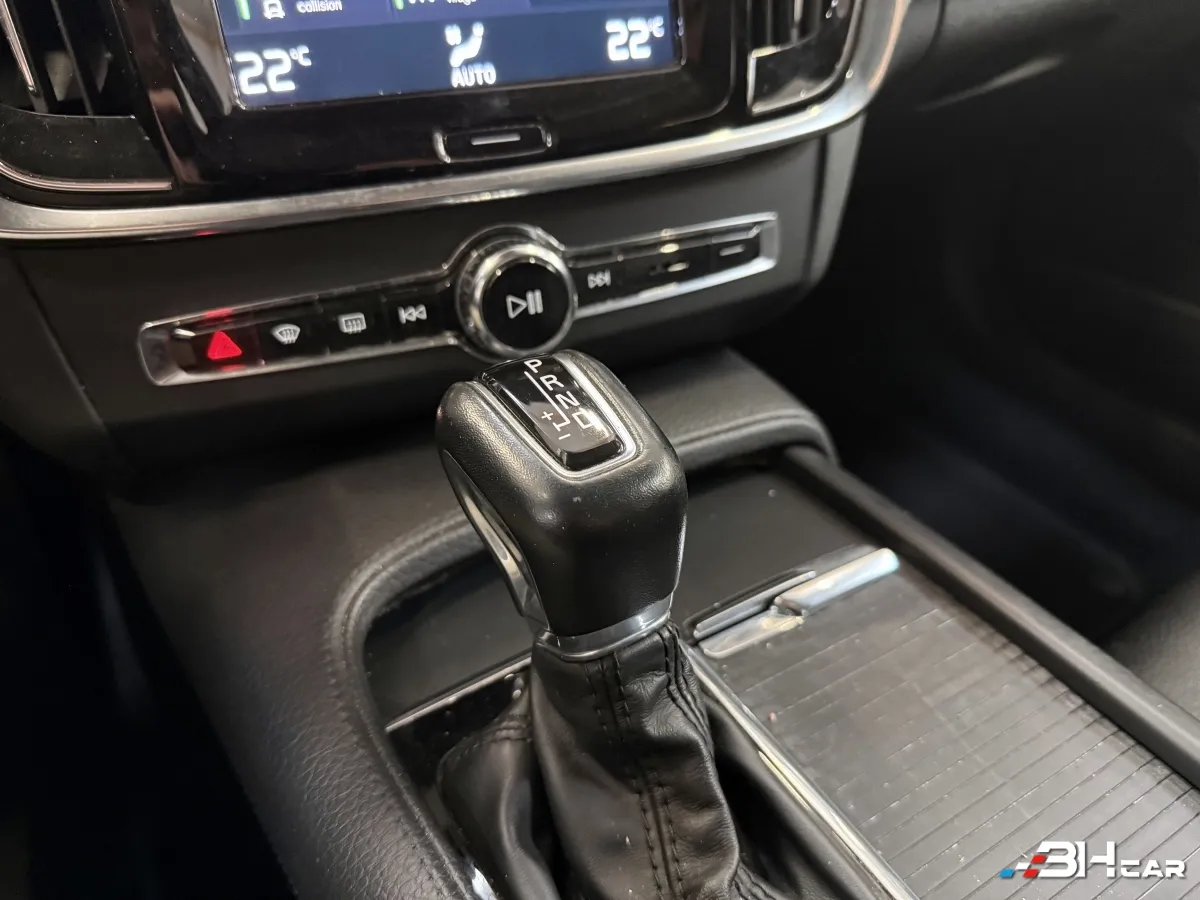 Volvo S90 - photo 21