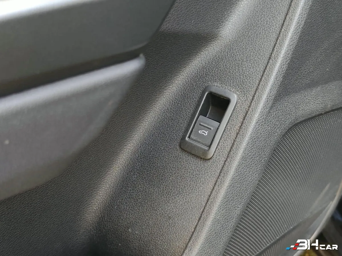 Audi Q3 - photo 23