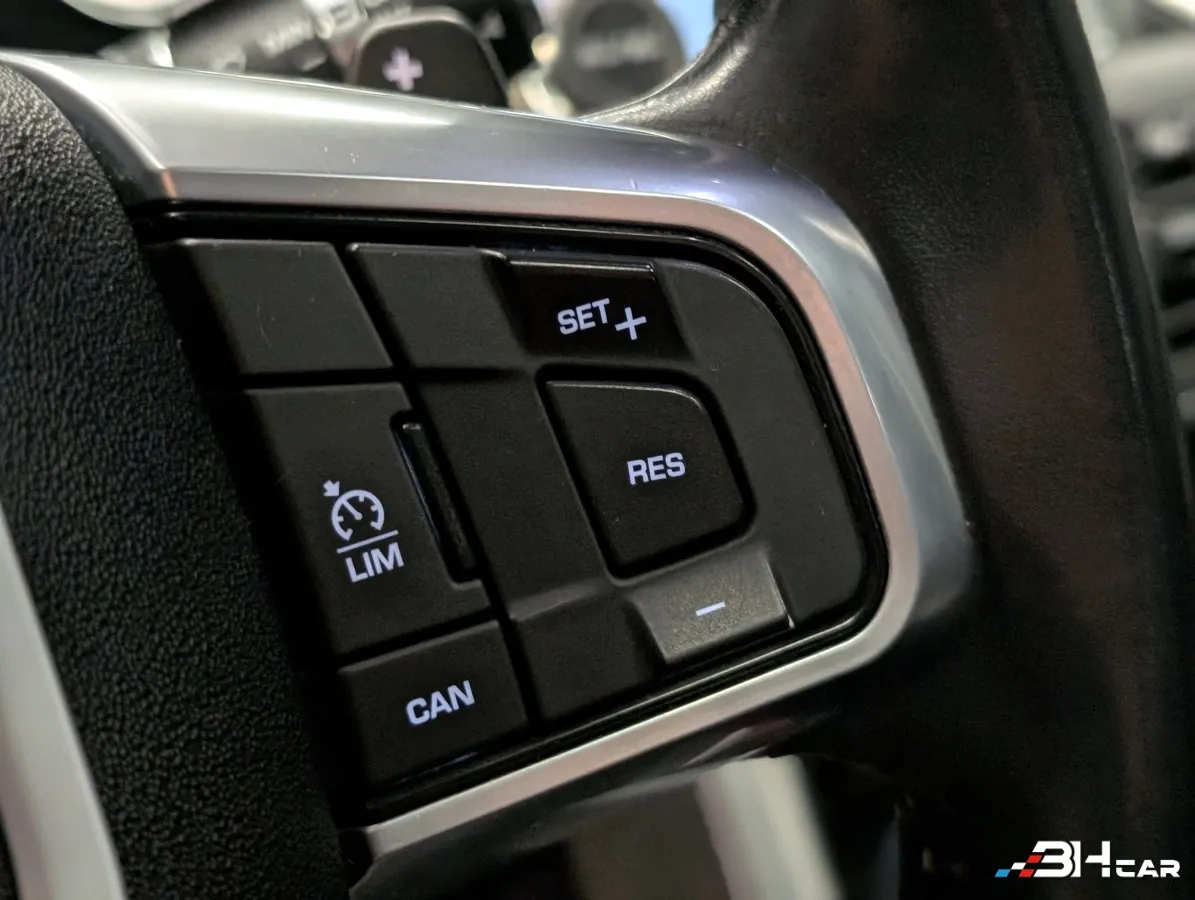 Land Rover Discovery Sport - photo 28