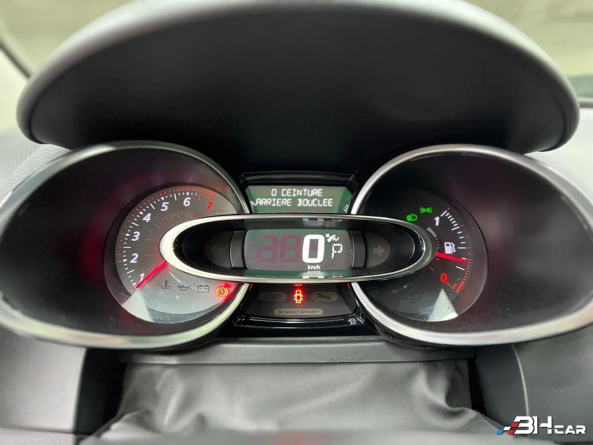 Aperçu indisponible de RENAULT Clio