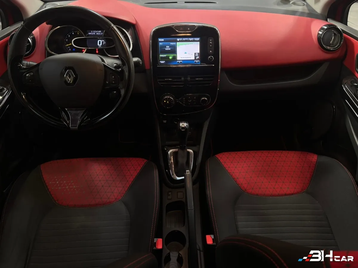 Renault Clio - photo 12