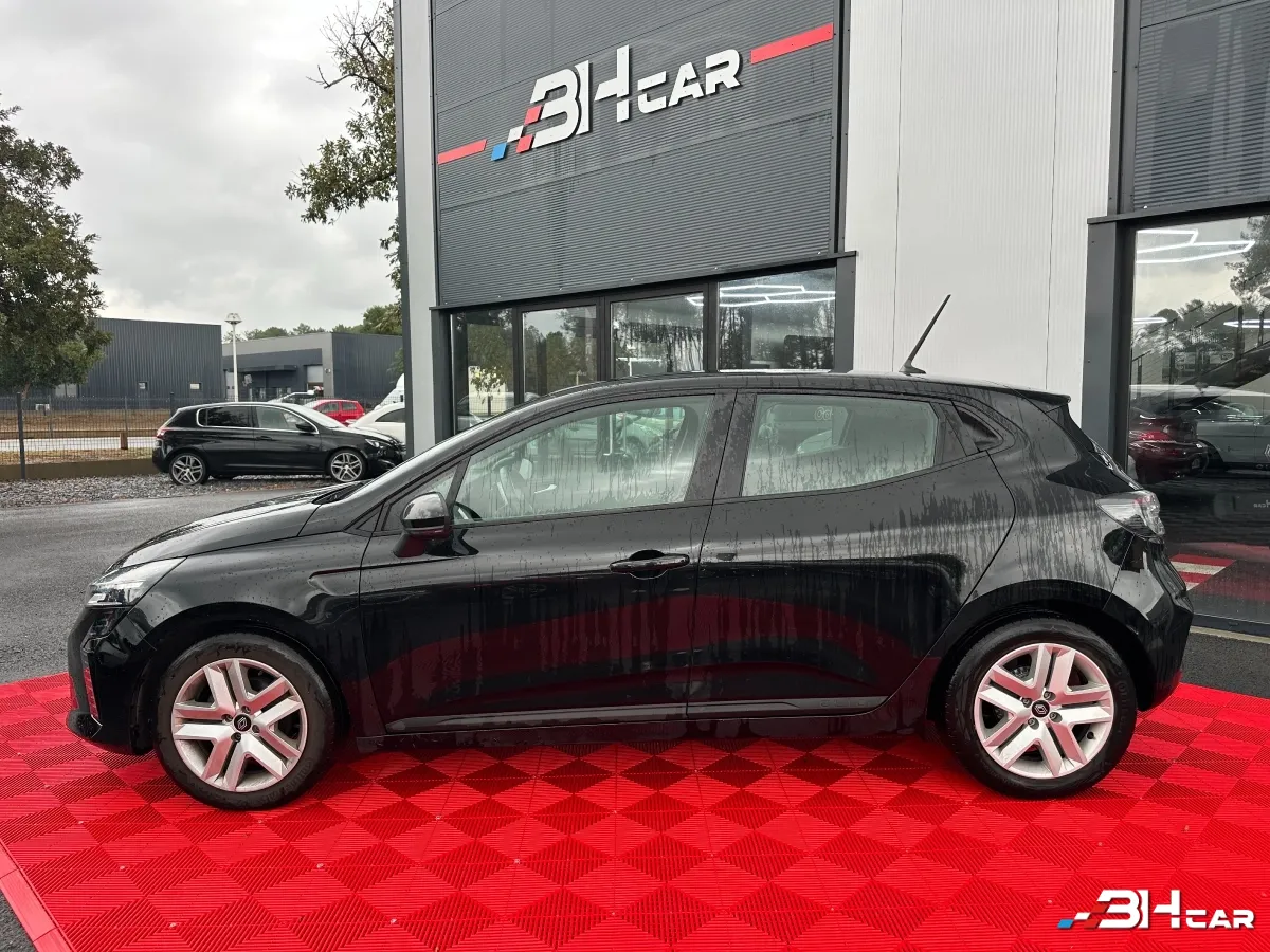 Renault Clio - photo 3