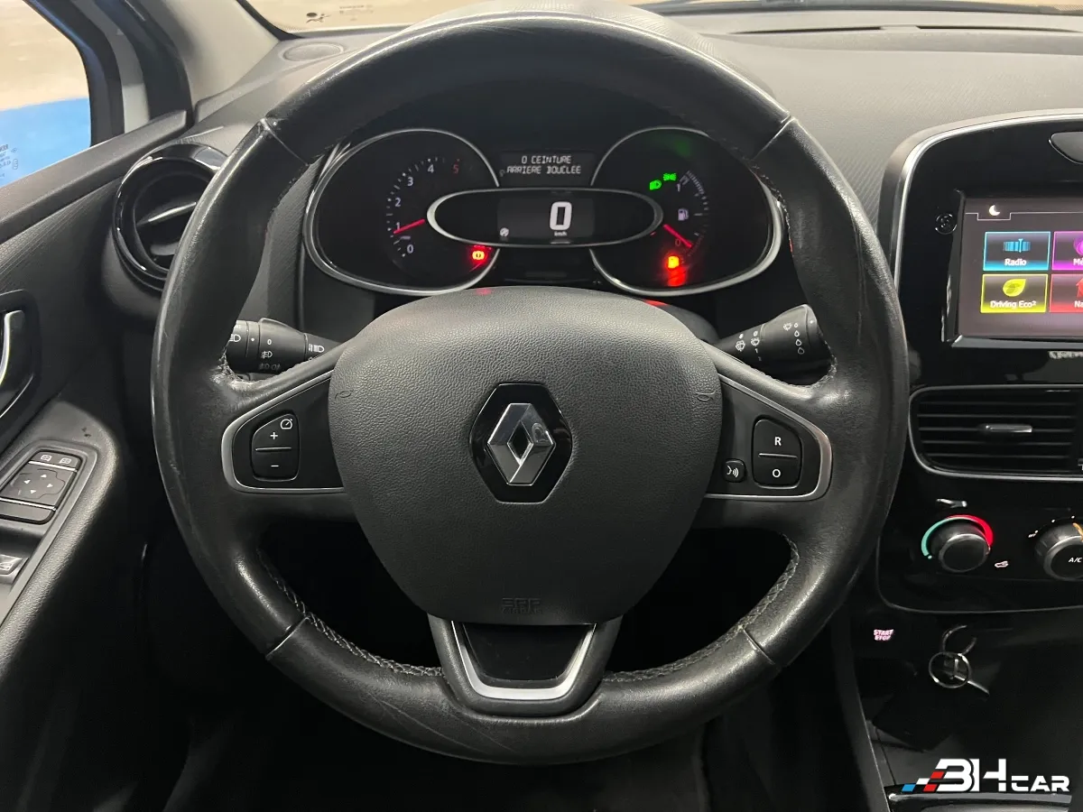 Renault Clio - photo 16