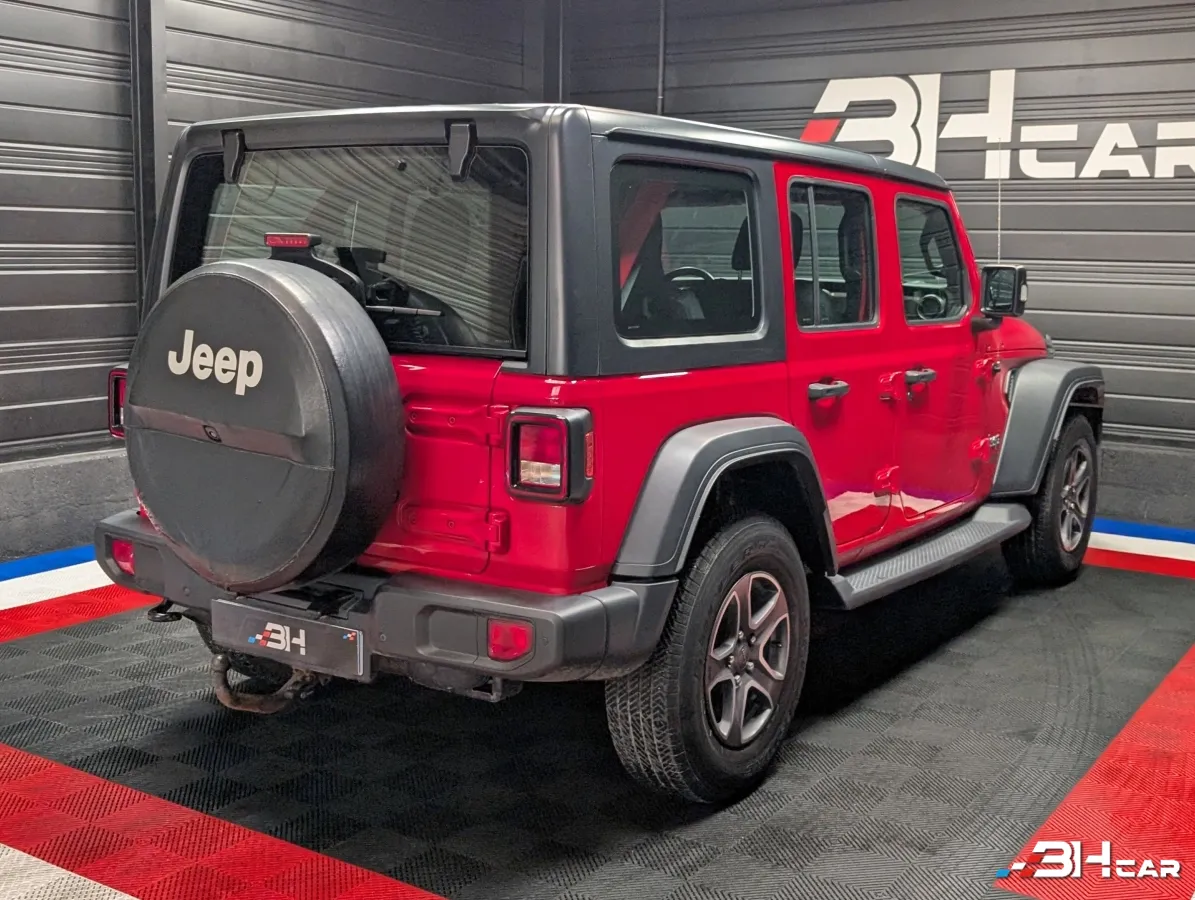 Jeep Wrangler - photo 4