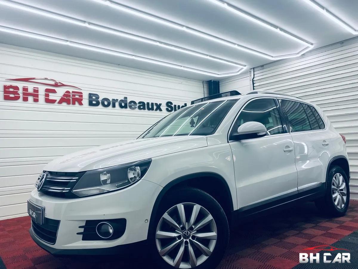 Image: Volkswagen Tiguan 2.0 TDI 140 SPORT&STYLE // TOIT OUVRANT / KIT DE DISTRIBUTION NEUF / PARK ASSIST