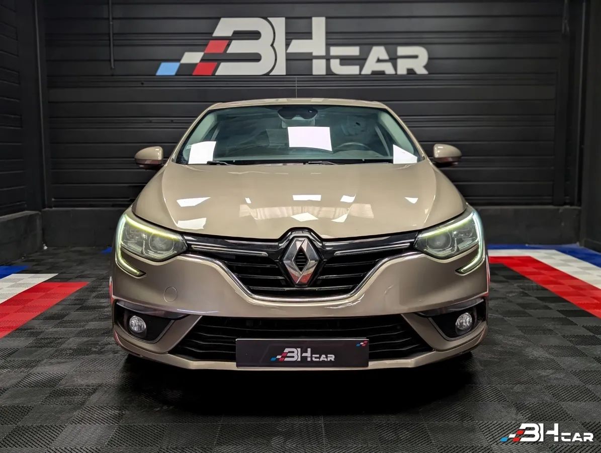 Renault Megane - photo 2
