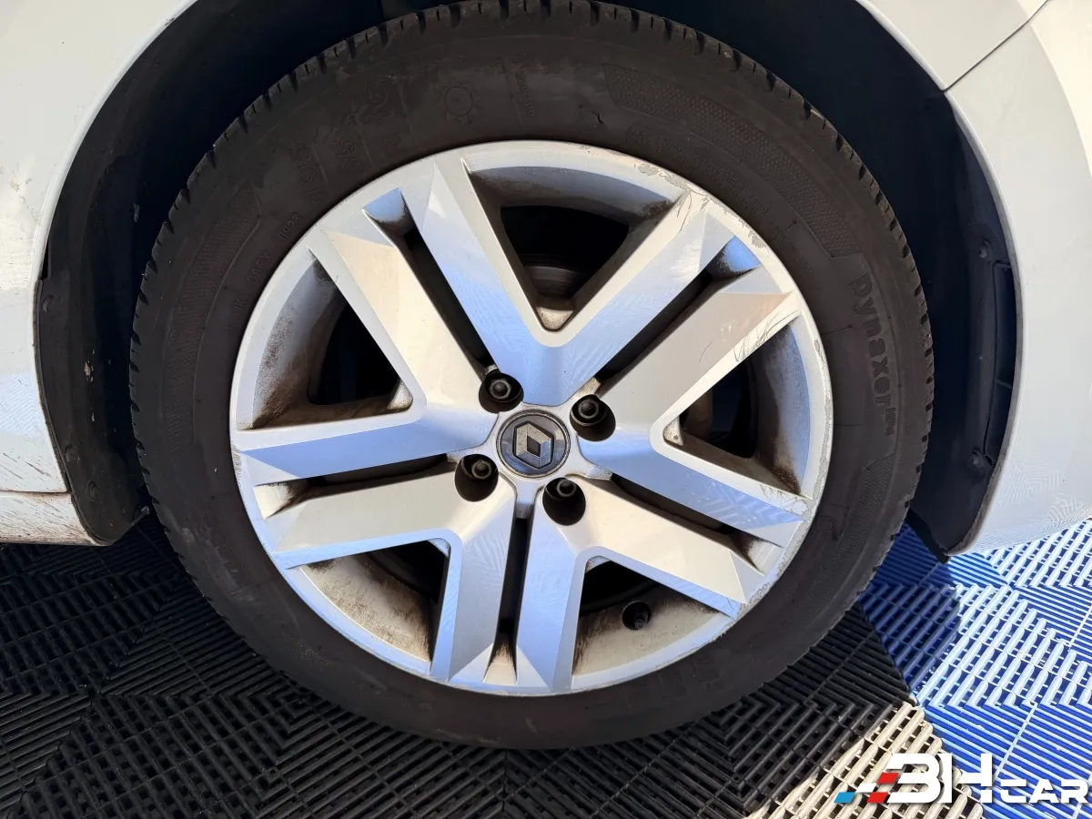 Renault Clio - photo 29