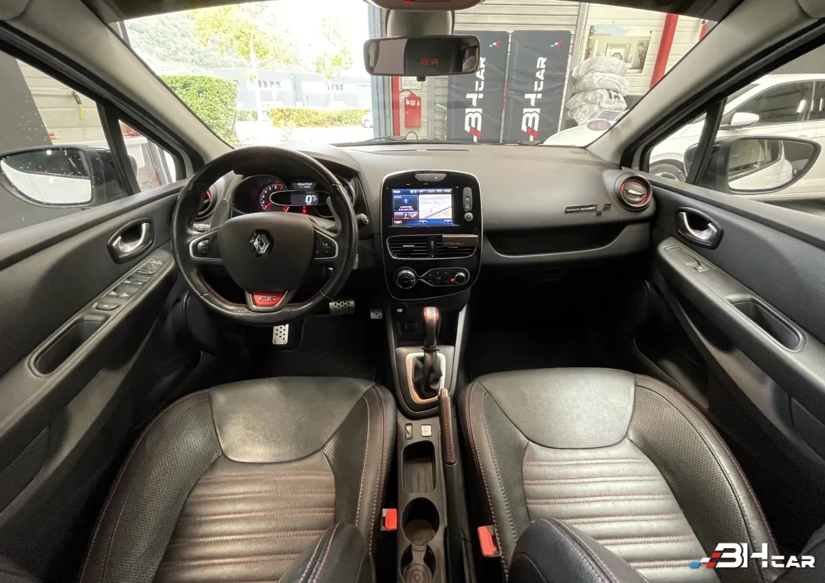 Renault Clio - photo 10