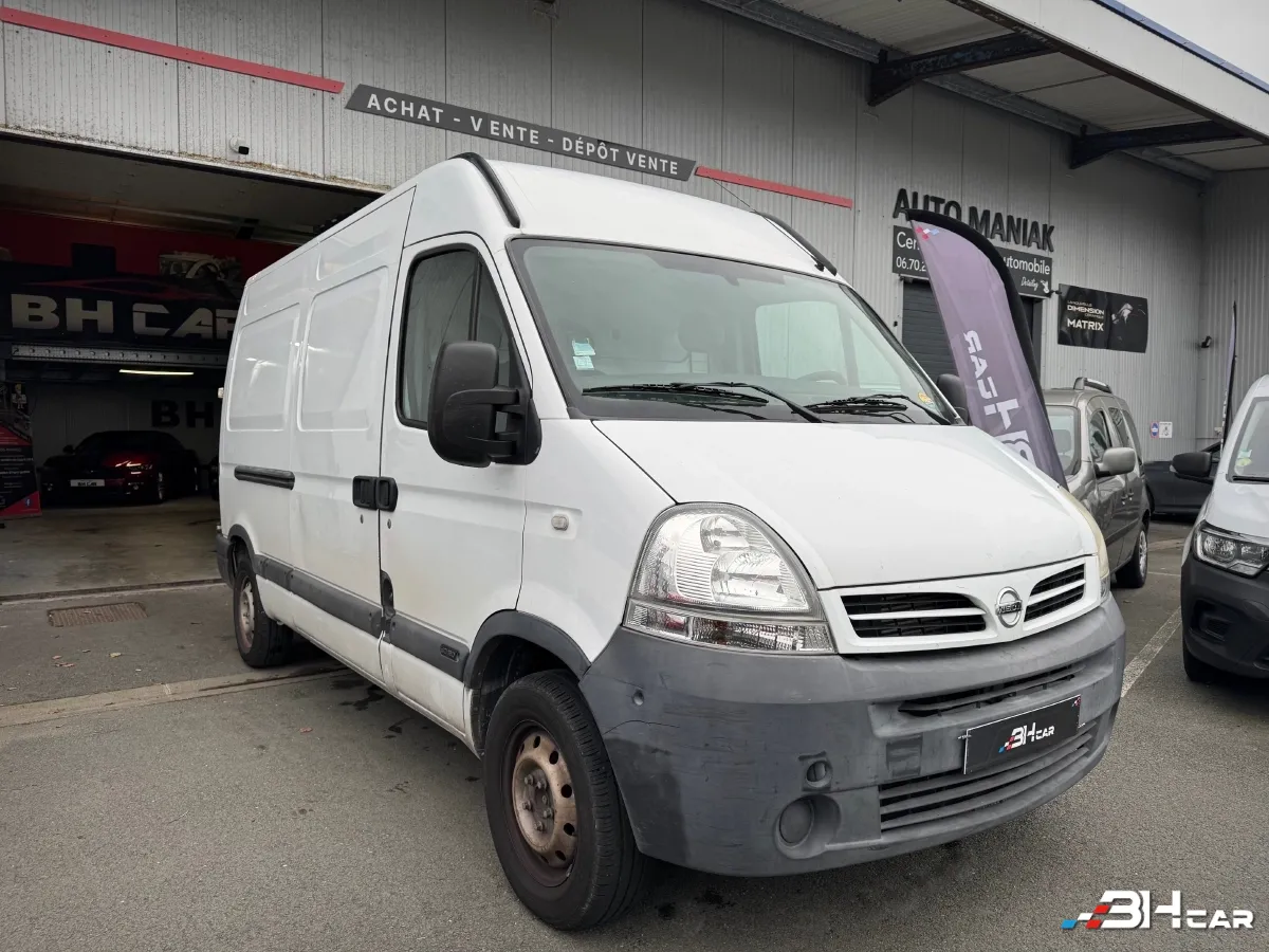Nissan Interstar Vu