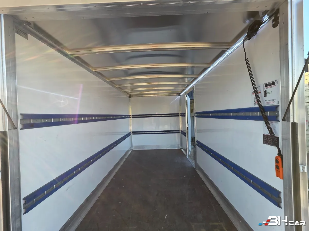 Ford Transit Vu - photo 20