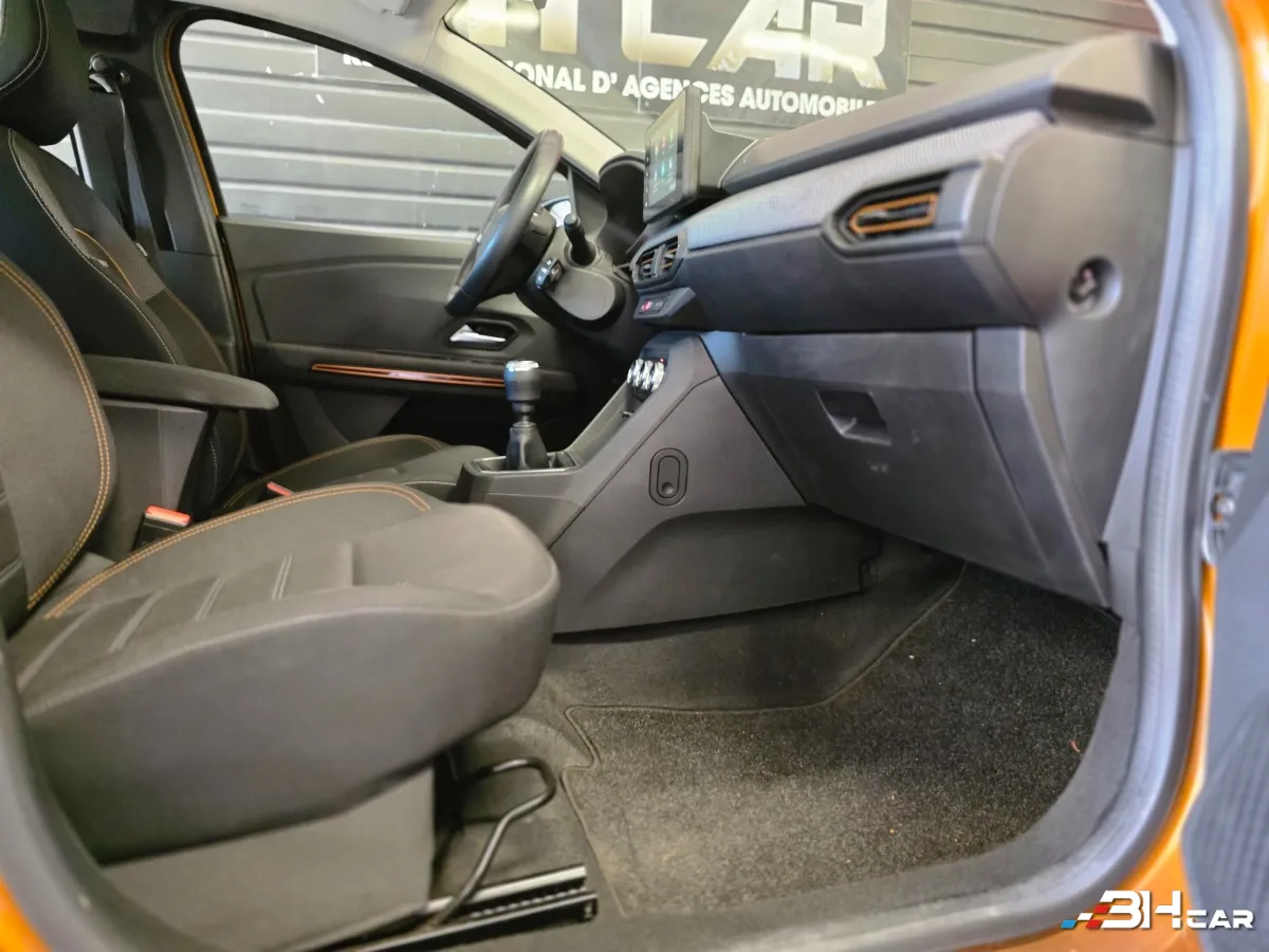 Dacia Sandero - photo 8