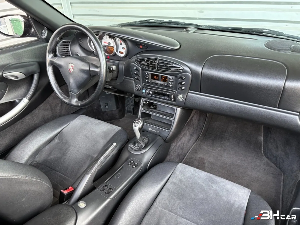 Porsche Boxster - photo 8