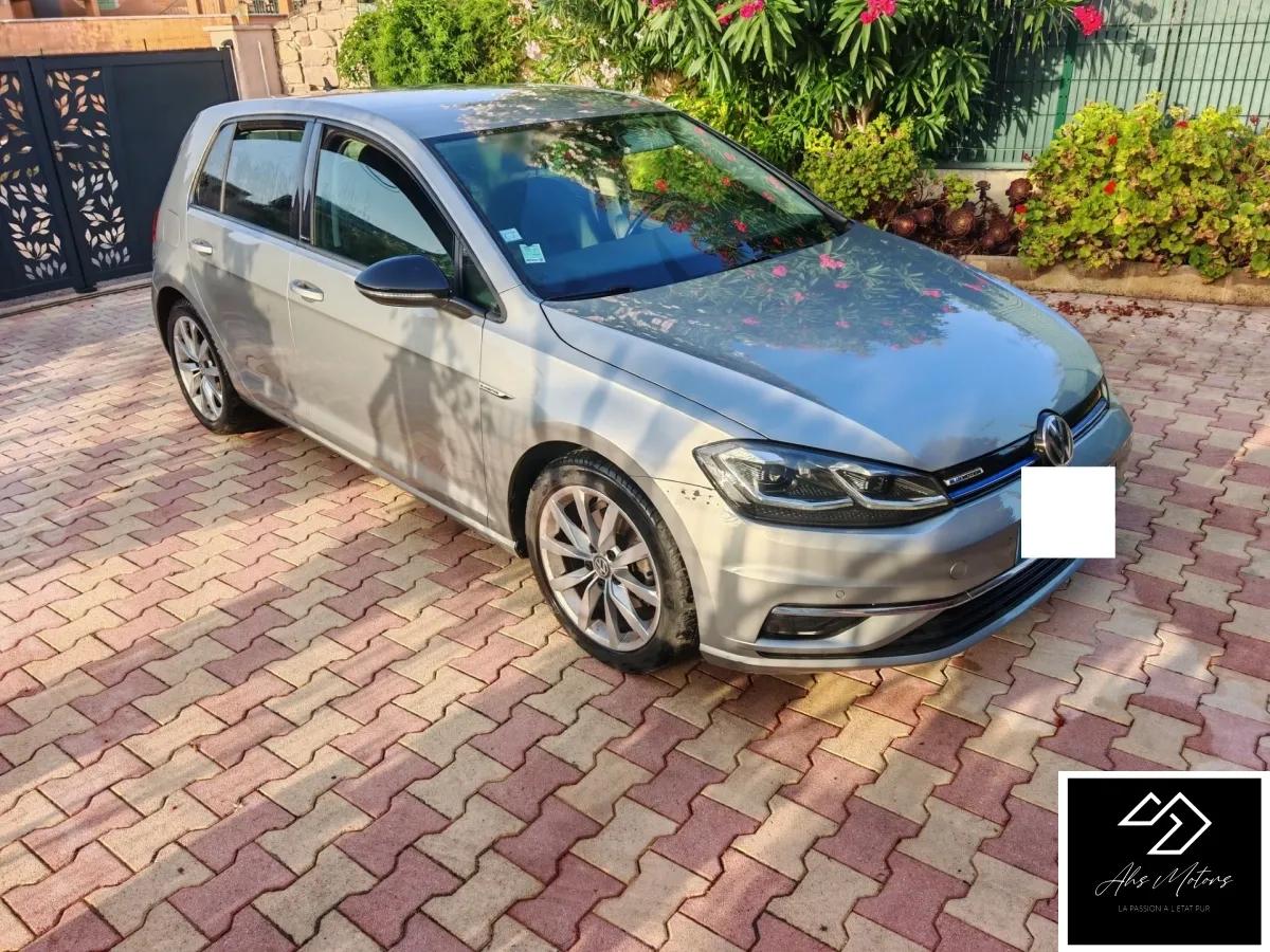 Volkswagen Golf 1.5 TSI 150 EVO IQ-DRIVE DSG BVA