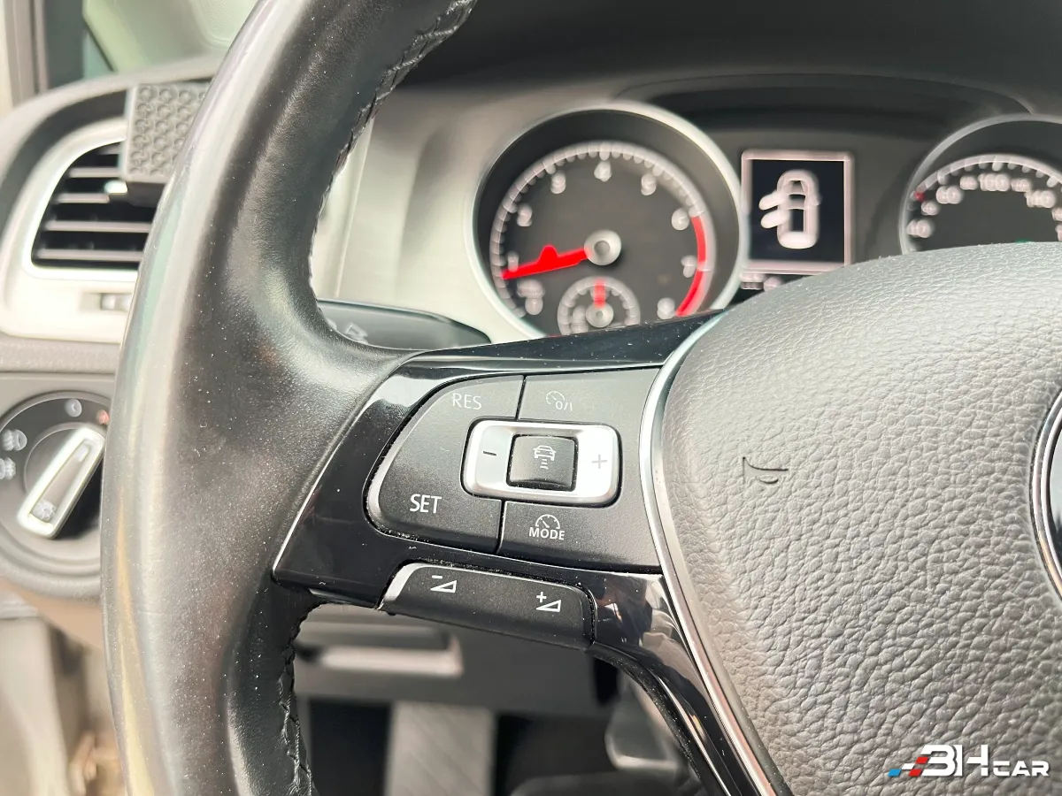 Volkswagen Golf - photo 20
