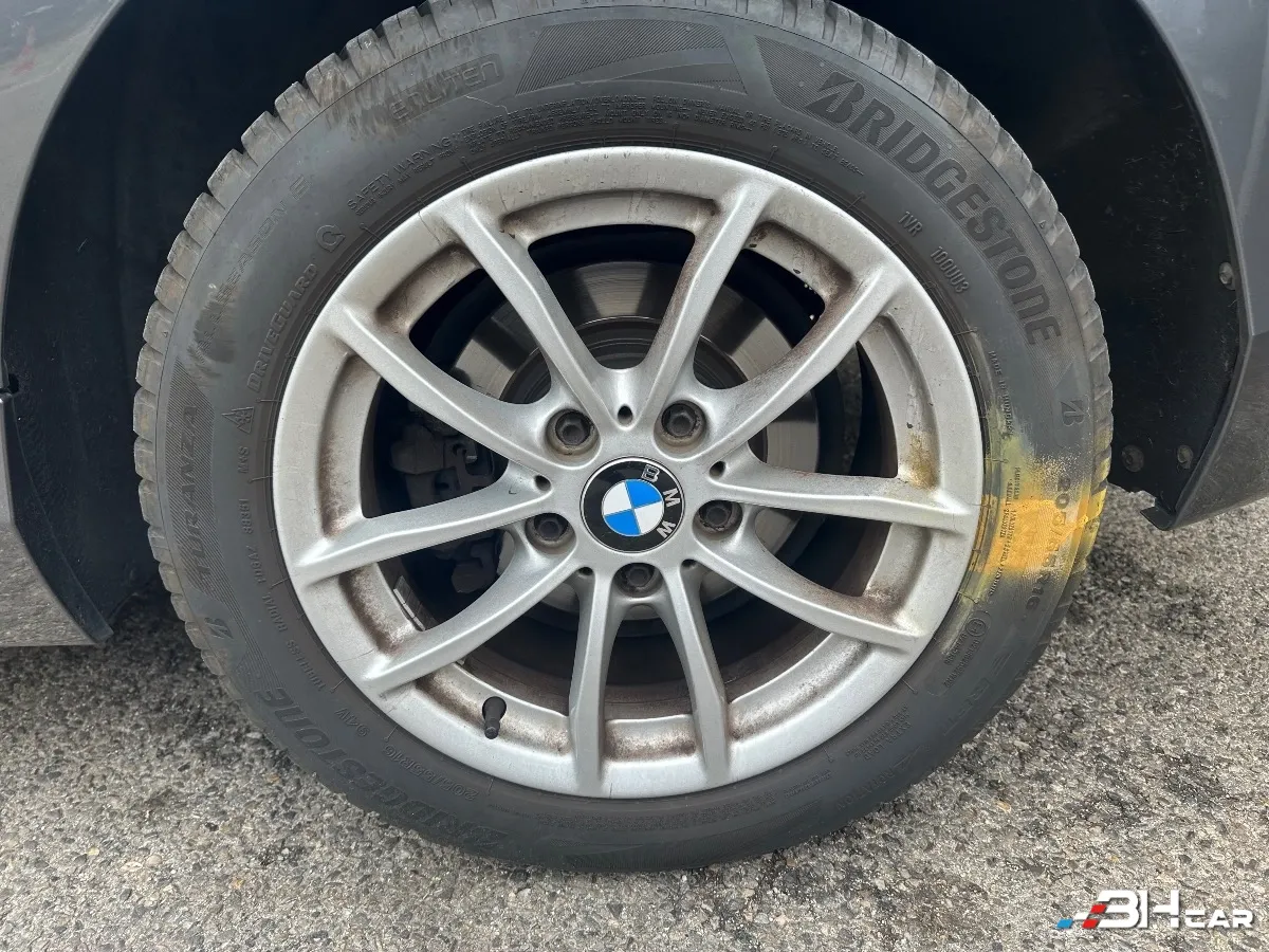 Bmw Serie 1 - photo 25