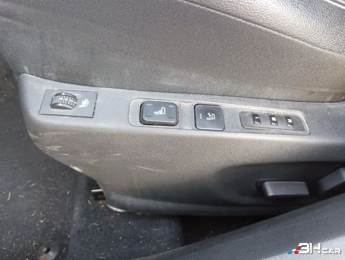 Citroen C4 - photo 26