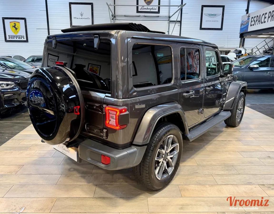 Jeep Wrangler 2.0 T 270 UNLIMITED SAHARA AWD BVA