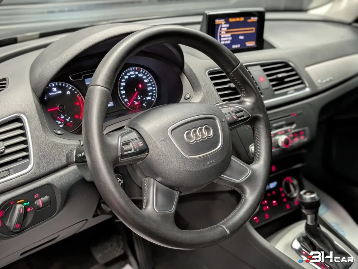 Audi Q3 - photo 8