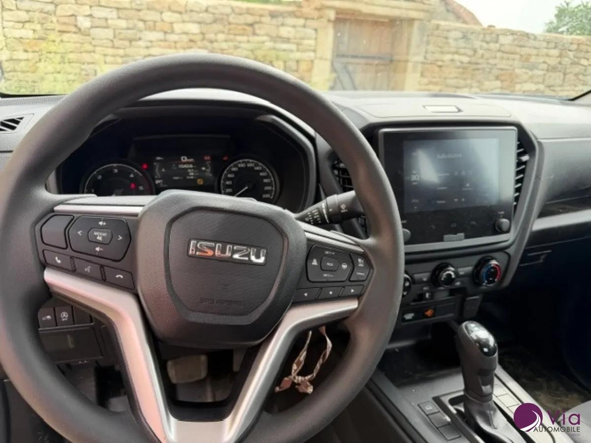 Isuzu D-max