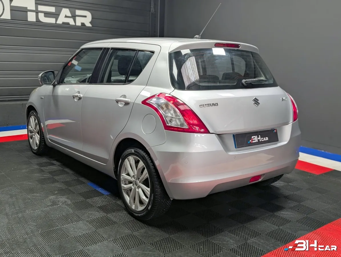 Suzuki Swift - photo 4