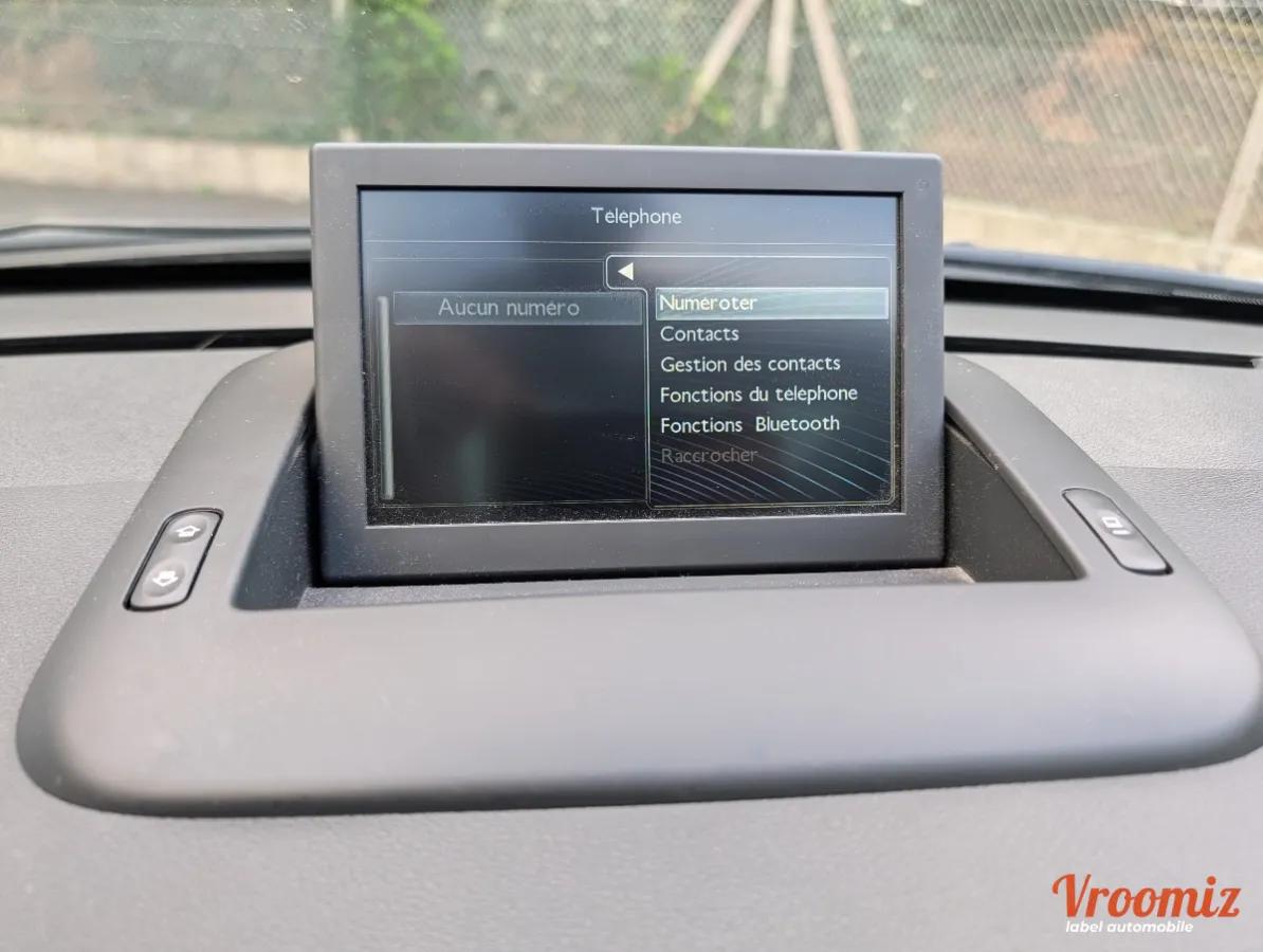 Peugeot 5008 GENERATION-I 1.6 BLUEHDI 120 STYLE EAT BVA START-STOP