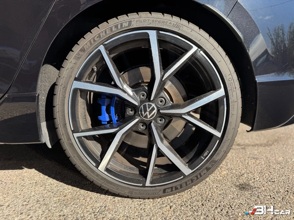 Volkswagen Golf - photo 25