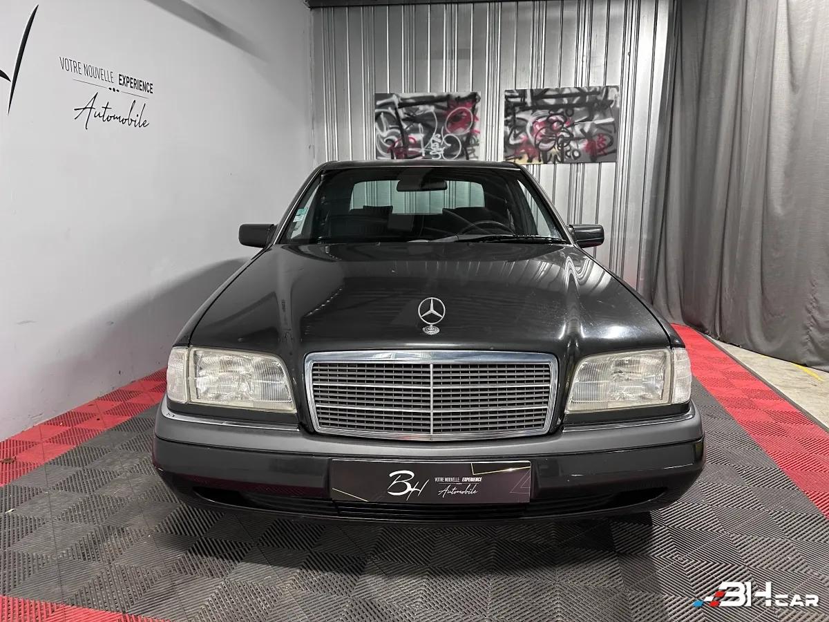 Aperçu indisponible de Mercedes-Benz Classe C