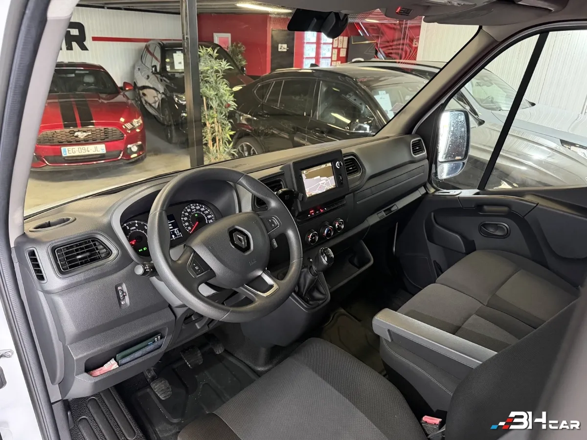 Renault Master Vu - photo 4