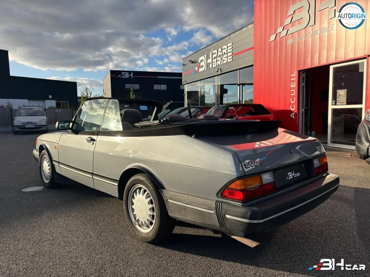 SAAB 900 - photo 7