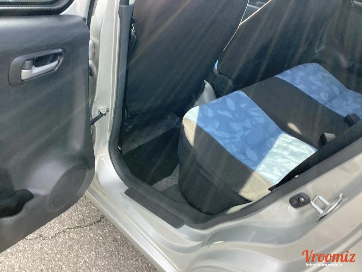 Nissan Pixo 1.0 VISIA