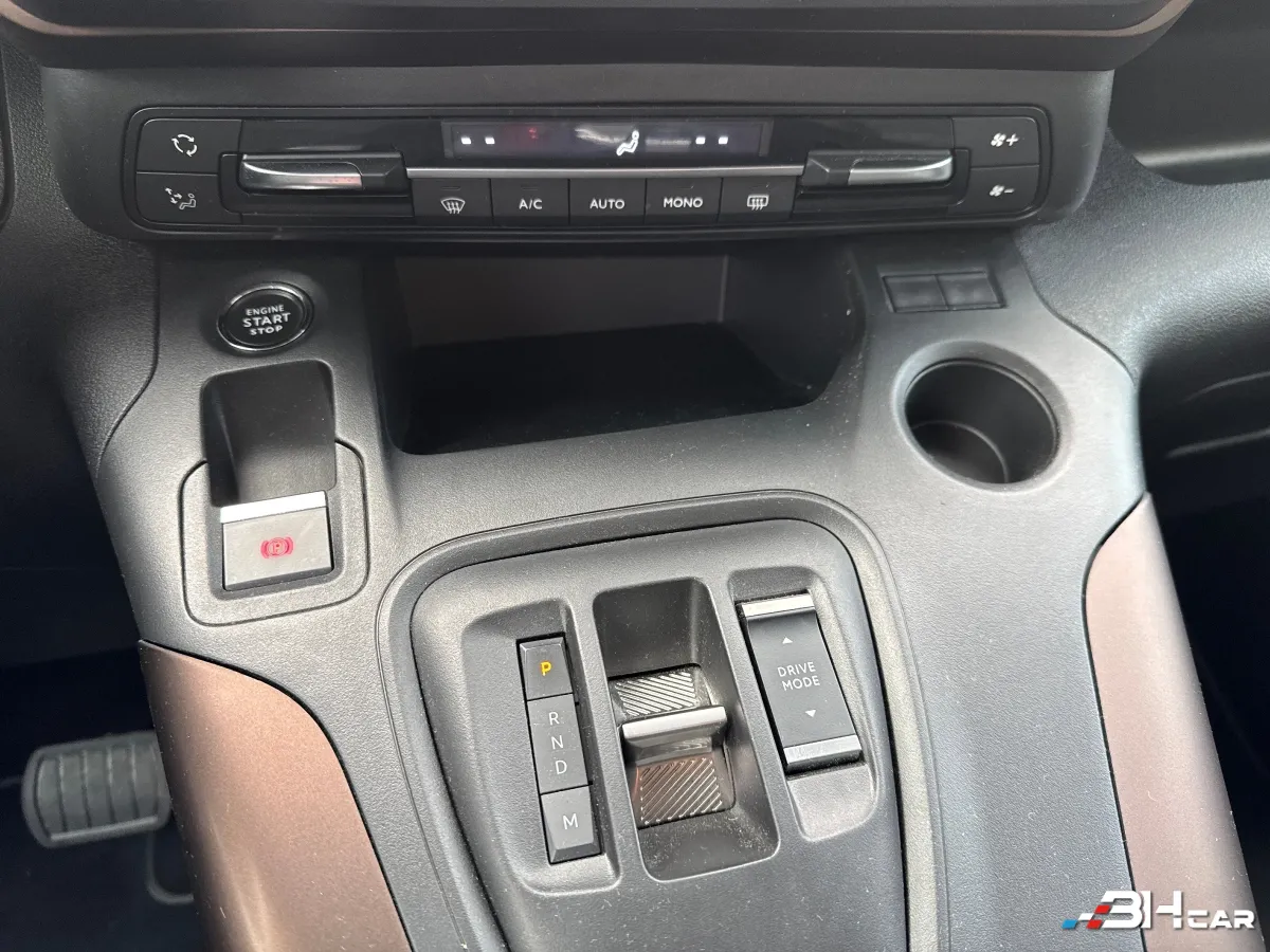 Peugeot Rifter - photo 29