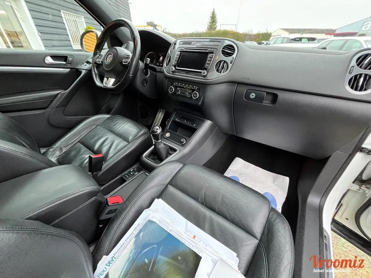 VOLKSWAGEN TIGUAN Phase 2 2.0 TDi BlueMotion 110 CH R LINE