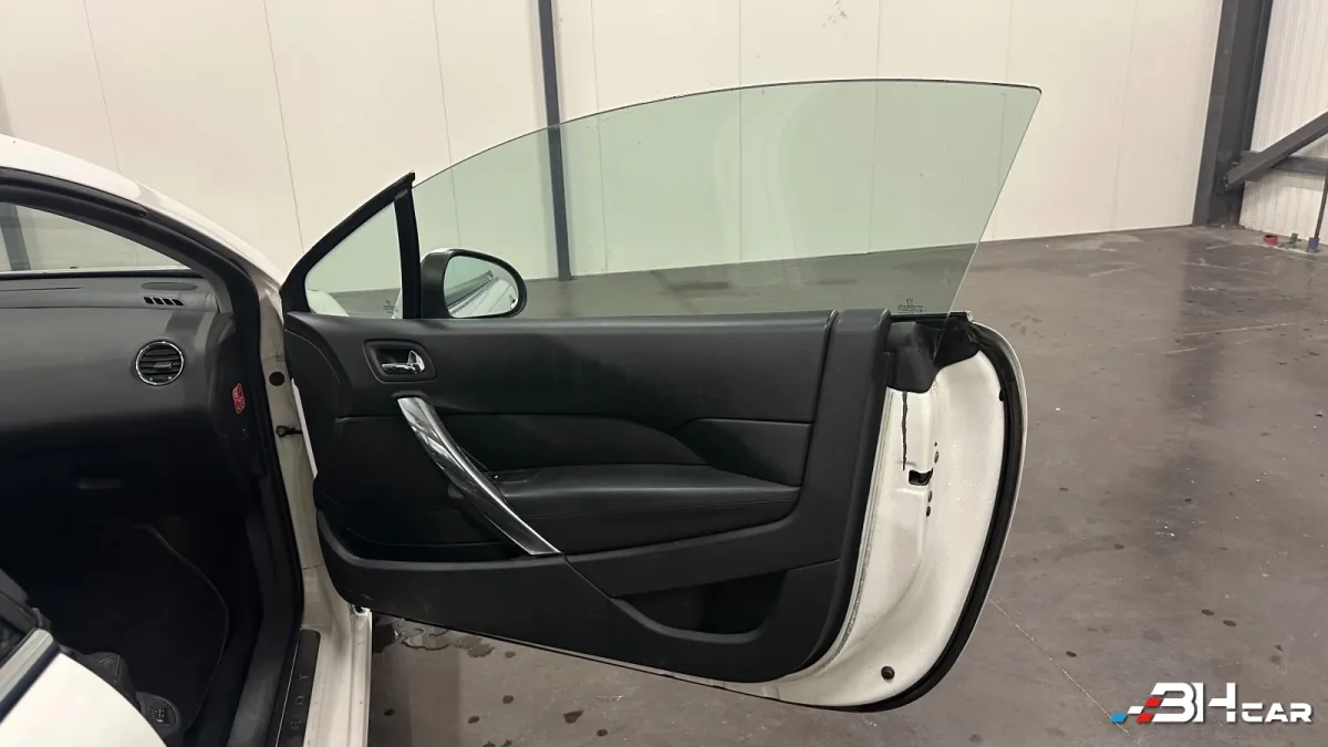 Peugeot 308 - photo 25