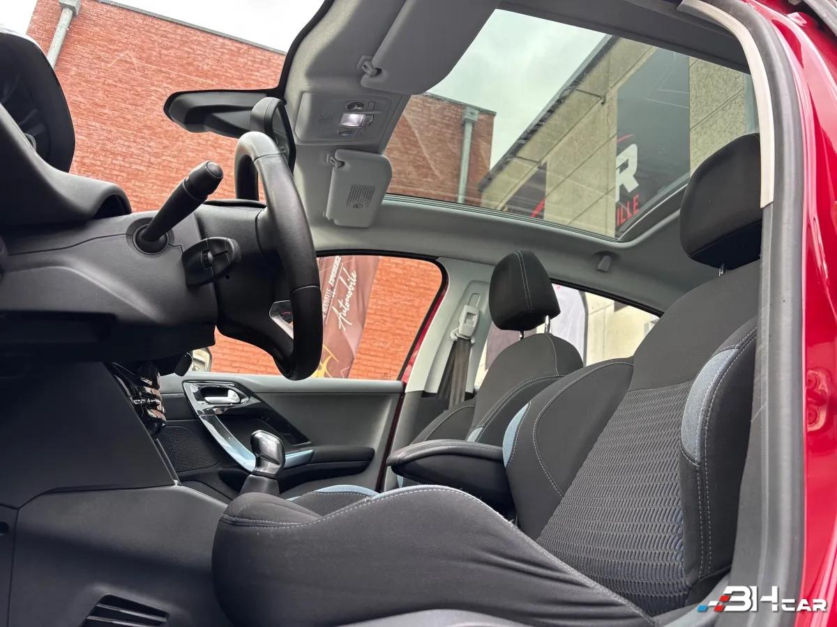 Aperçu indisponible de Peugeot 208