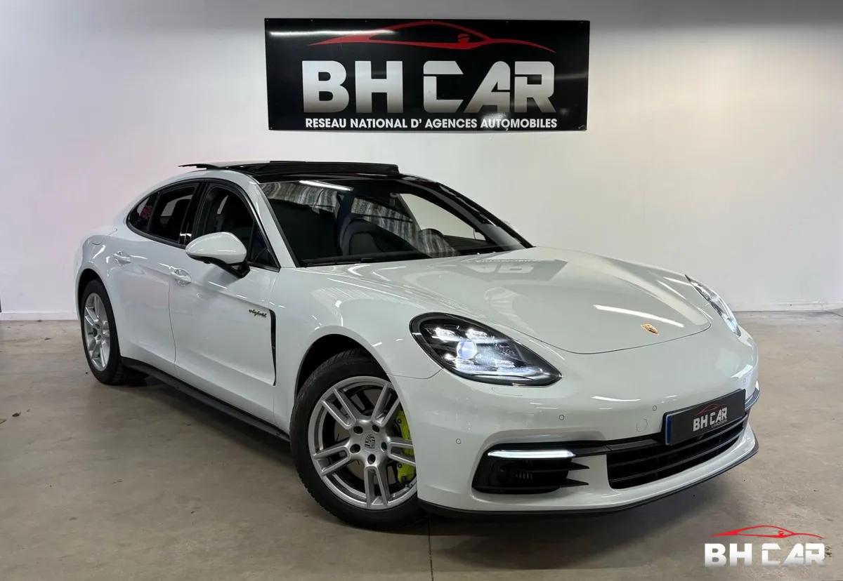 Image: Porsche Panamera 2.9 V6 462 ch 4 E-Hybrid